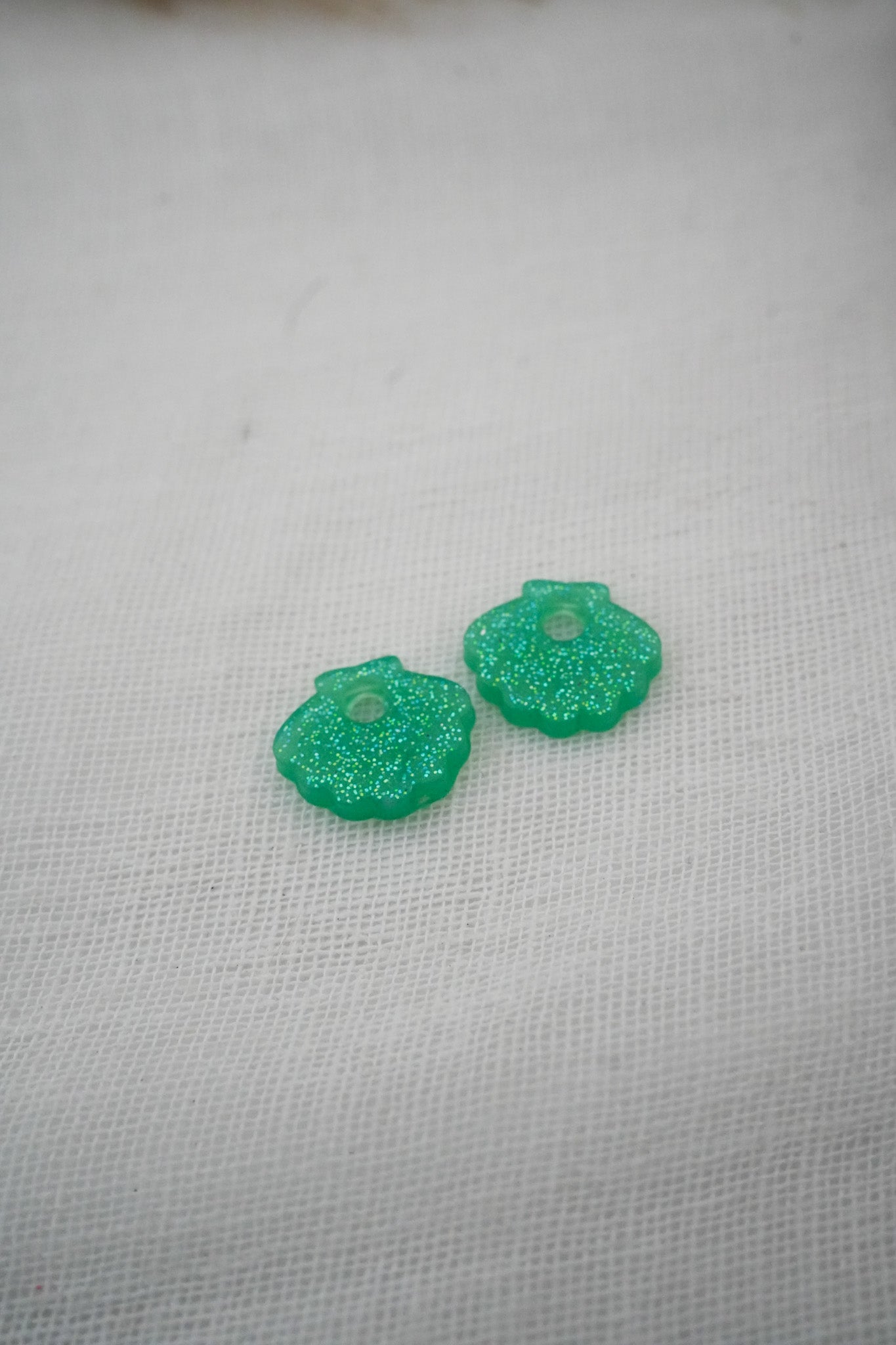 Petites pampilles coquillages à paillettes