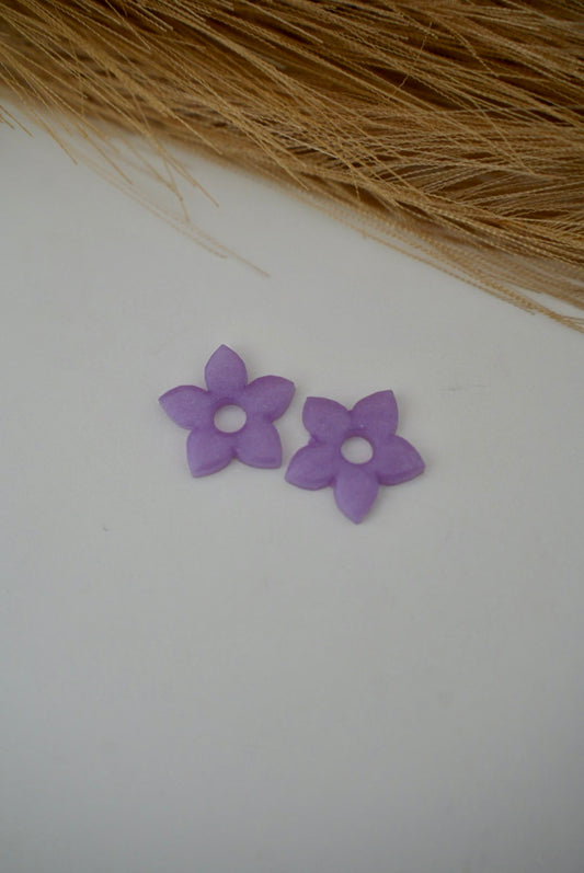 Petites pampilles fleurs violettes