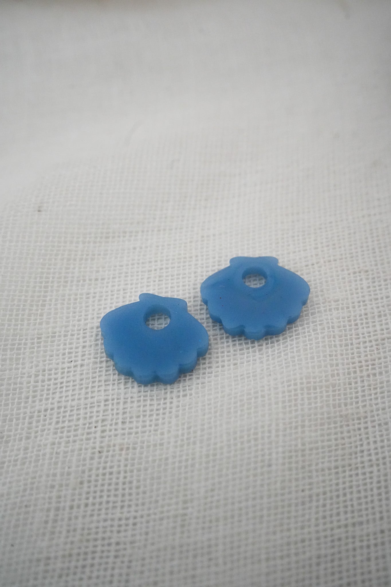 Petites pampilles coquillages bleues