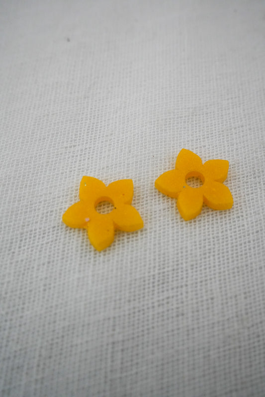 Petites pampilles fleurs jaunes
