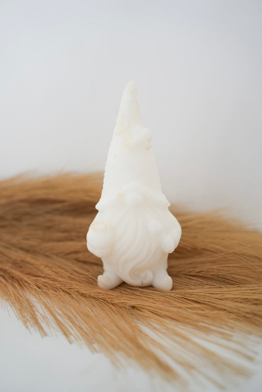 Gnome avec son peau de miel